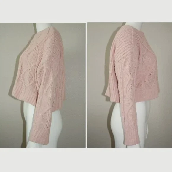 Arizona Jean Co, Women Size M, Cable Knit Crew Neck Crop Top Sweater, Dusty Pink - Picture 2 of 8